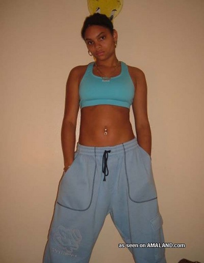 Sporty Ebony GF Showing Off Her Tight Body